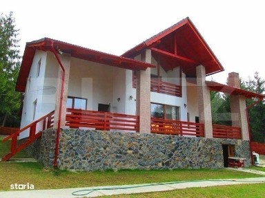 Cabana de vanzare, 8 camere,teren 1500 mp, zona Colibita-Malul Lacului