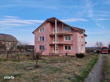 Teren Intravilan 1.3ha +vila 575mp vis a vis de Bere Mures front 51.8m