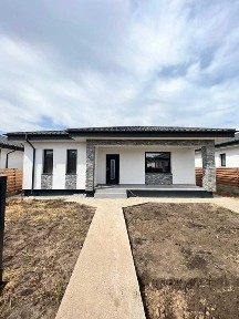 Casa 3 Camere | Toate utilitatile | Strada Asfaltata | Vanatori Costi