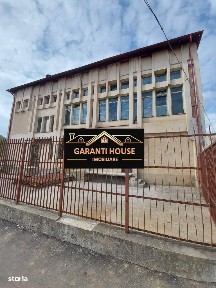 Baia Sprie, cladire comerciala D+P+E, inchiriere integrala/ etaje