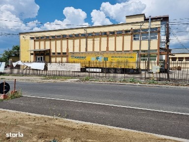 Spații comerciale cu platformă betonată 3.740 mp,Deva