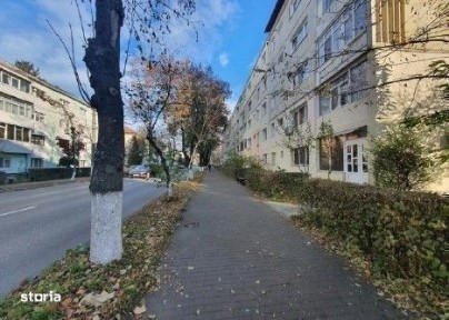 Strada Anton Pann, Roman, Neamt