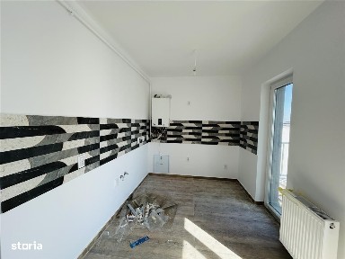 Ap decomandat, cu 3 camere, balcon, intabulat - Doamna stanca