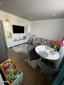 Vand apartament mobilat complet