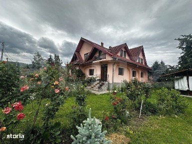 Pensiune turistica zona Runcu