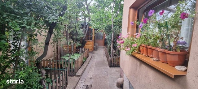 Casa individuala, 6 camere, 155 mp utili, teren 304 mp, zona Dorobantu