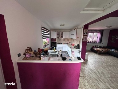Apartament de vanzare la casa