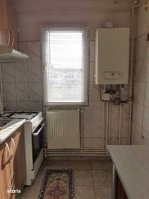 Apartament de vanzare 3 camere str. 9Mai