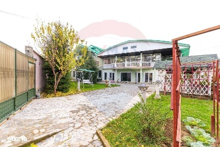 Vila, pretabila pentru PENSIUNE, de vanzare, Hemeiuș, Bacău