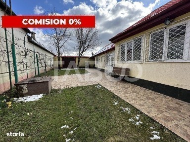 Casa familiala pentru locuit sau vacanta, spatioasa si confortabila.