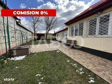 Casa familiala pentru locuit sau vacanta, spatioasa si confortabila.