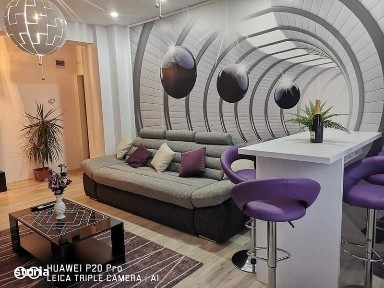 Inchiriez apartament cu 2 camere în regim hotelier l