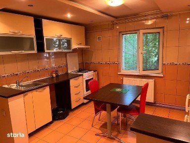 Apartament cu 2 camere de inchiriat
