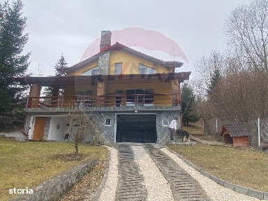 DE VANZARE Casă / Vilă cu 6 camere Podul Dambovitei/ Arges