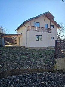 Vând casa Budeasa/Sudeaua