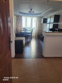 Inchiriez apartament CENTRU