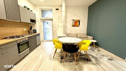 Piata Eroilor Revolutiei, Mintiu, Satu Mare