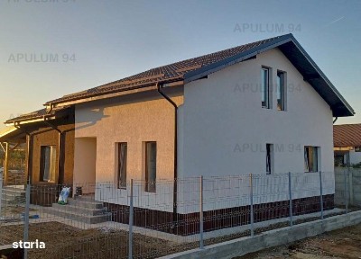 Săbăreni, casă nouă tip parter, cu pod mansardabil