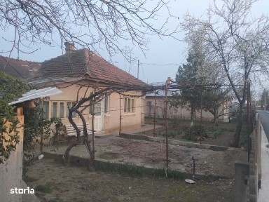 Casa in cartier Magureni, Calarasi