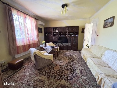 Casa central singur in curte - 150 mp util - 411 mp curte