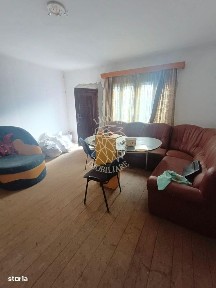 Apartament 5 camere cu teren 266 mp, nivel parter - zona Eroilor