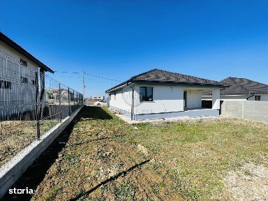 Casa P semifinisata ï¿½n comuna Paleu