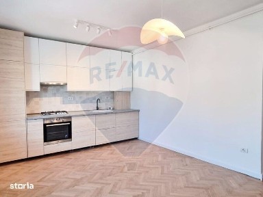 De închiriat apartament de 3 camere în Primăverii