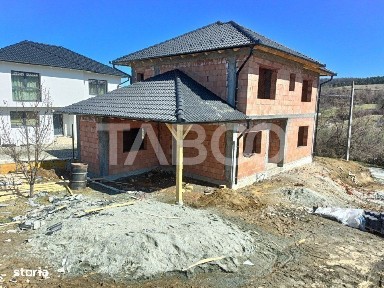 Casa 4 camere spatioase cu incalzire in pardosea - zona linistita