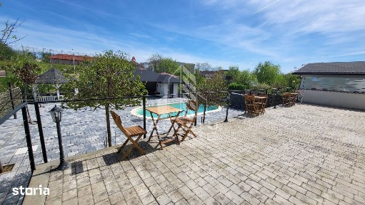 Casa individuala premium cu piscina,280 mpu,teren de 1600 mp,Giarmata