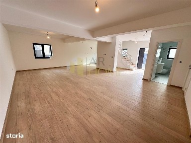 Casa 8 camere, in Ploiesti zona Albert