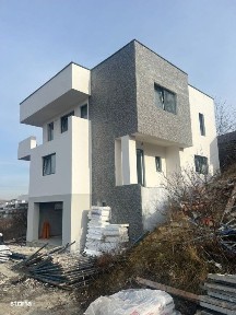 Casa individuala, 4 dormitoare, 160mp, garaj, 545mp teren, Dezmir