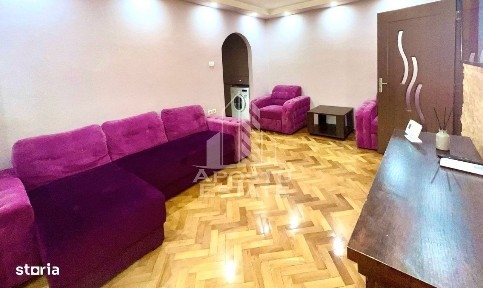 Apartament cu 3 camere, zona Podgoria