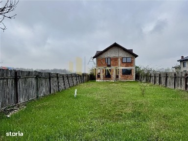 Casa P+1E, 7 camere, 1200 mp teren, Ghighiu, langa Ploiesti