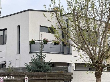 Proprietar Vila 4Camere/iesire Otopeni spre Tunari/Str Paris
