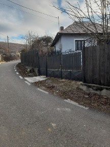 Casa de vanzare [de vacanță]