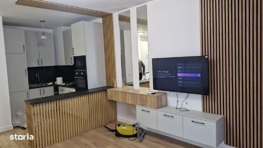Inchiriez apartament