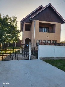 Casa cu teren in Cateasca
