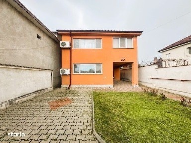 Se inchiriaza sau se VINDE casa Str Plevnei 1386 mp teren intravilan