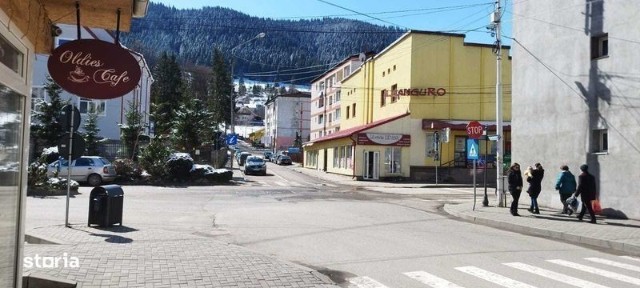 Apartament cu 3 camere