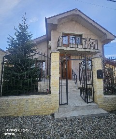 Casă deosebită de vanzare- Cihei, aproape de Oradea și Băile Felix