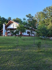 PROPRIETATE DEOSEBITA,cu teren comasat.60 ha.