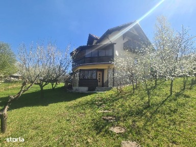 Vila de vanzare in Comarnic