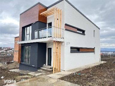 Vila FINALIZATA SI INTABULATA 4 Camere - Valea Adanca - 5 Drumuri