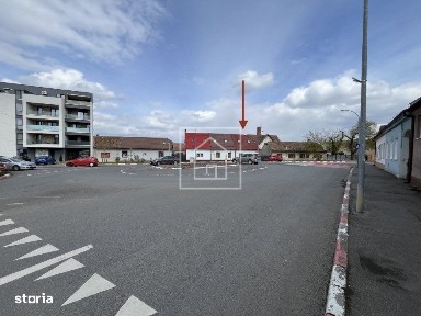 Casa complet renovata, 140 mp, cu vad comercial - Piata Cluj, Sibiu