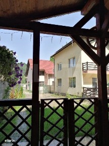 Casa cu 6 camere cu piscina si foisor Brasov