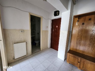 De vanzare Apartament cu o camera, Loc. Cugir.