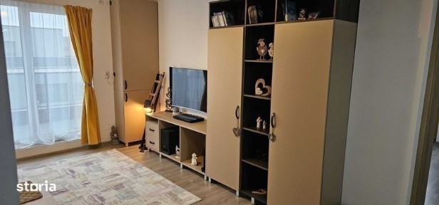 PF vand apartament cu 3 camere, regim de PentHouse, parcare subterana