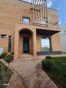 Casa Lux Metro/Carcea