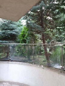 Apartament 3 cam cochet la parter cu terasa mare catre gradina splendi