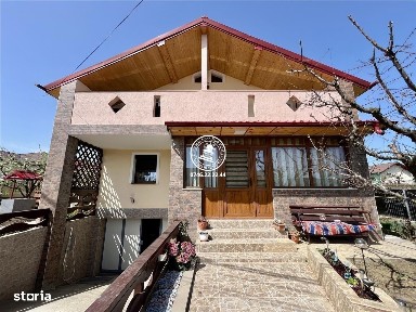 Fidelia Casa vă oferă spre vânzare o vila individual